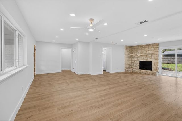 4313 Wren Haven Drive, Lakeside, TX 76135