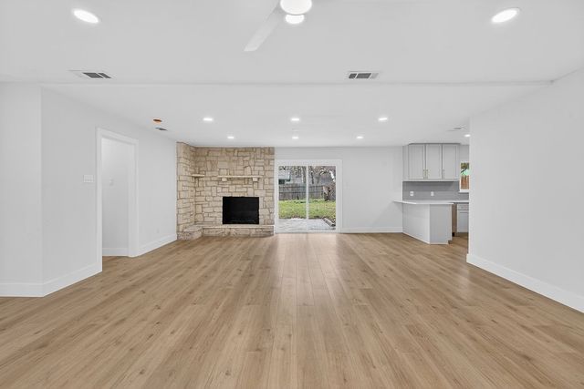 4313 Wren Haven Drive, Lakeside, TX 76135