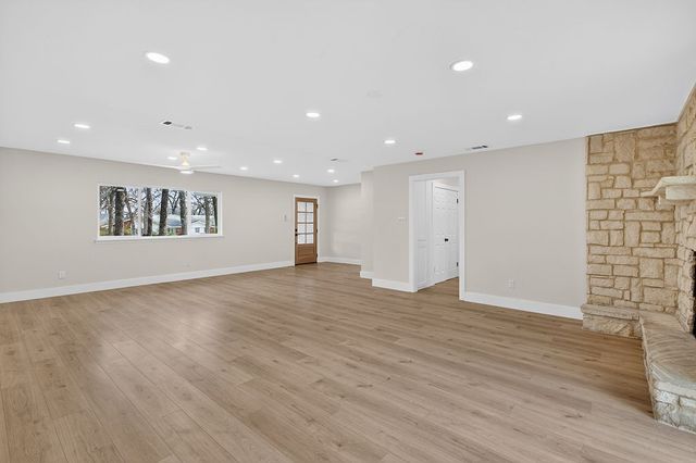 4313 Wren Haven Drive, Lakeside, TX 76135