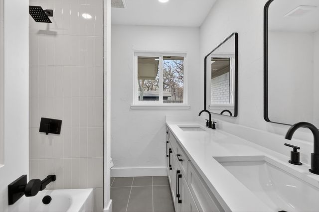 4313 Wren Haven Drive, Lakeside, TX 76135