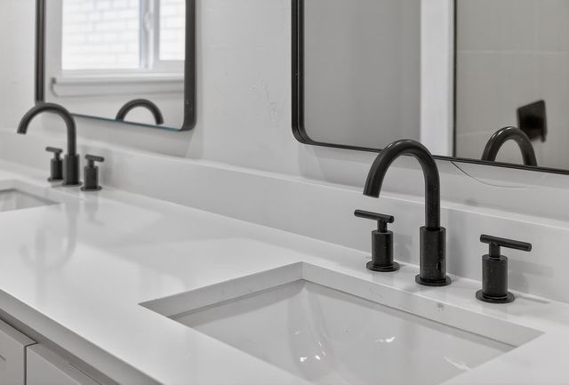 4313 Wren Haven Drive, Lakeside, TX 76135