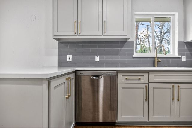 4313 Wren Haven Drive, Lakeside, TX 76135