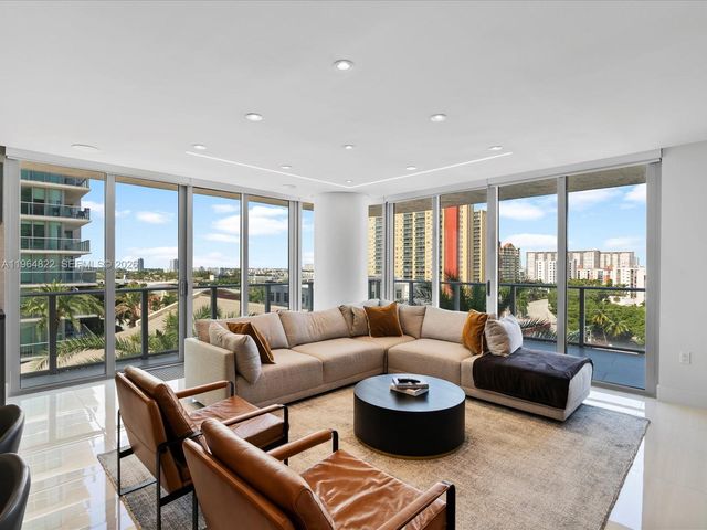 300 Sunny Isles Blvd 4-807, Sunny Isles Beach, FL 33160