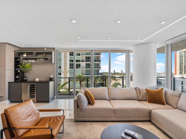 300 Sunny Isles Blvd 4-807, Sunny Isles Beach, FL 33160