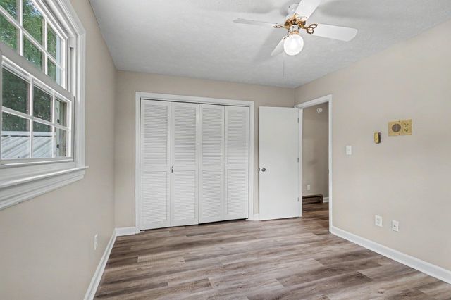 1384 Bud Graham Rd., Galivants Ferry, SC 29544