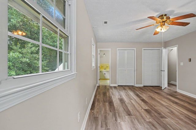 1384 Bud Graham Rd., Galivants Ferry, SC 29544
