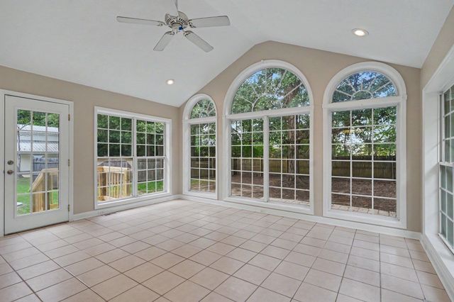 1384 Bud Graham Rd., Galivants Ferry, SC 29544