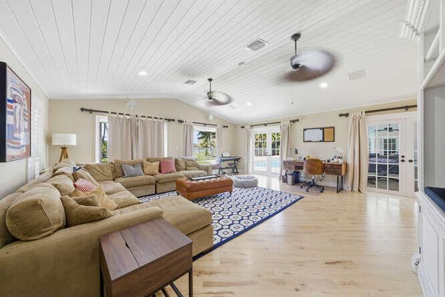 7411 Annapolis Lane, Parkland, FL 33067