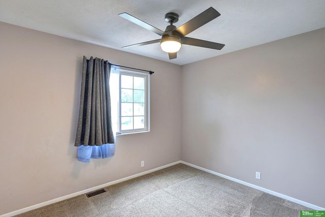 1211 Buckboard Boulevard, Papillion, NE 68046