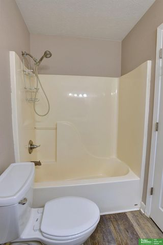 1211 Buckboard Boulevard, Papillion, NE 68046