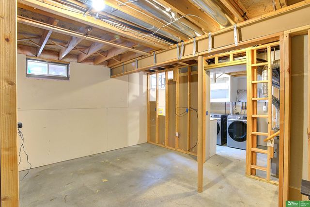 1211 Buckboard Boulevard, Papillion, NE 68046