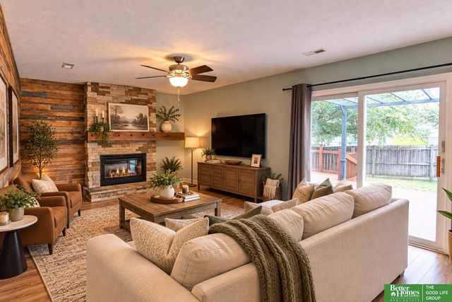 1211 Buckboard Boulevard, Papillion, NE 68046