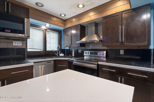 1420 Western Avenue, Guilderland, NY 12203