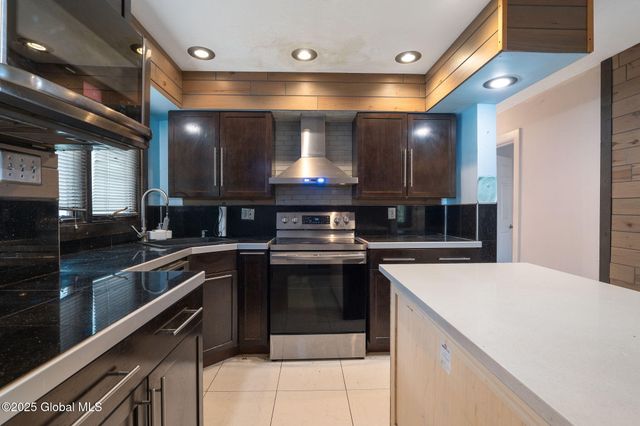 1420 Western Avenue, Guilderland, NY 12203