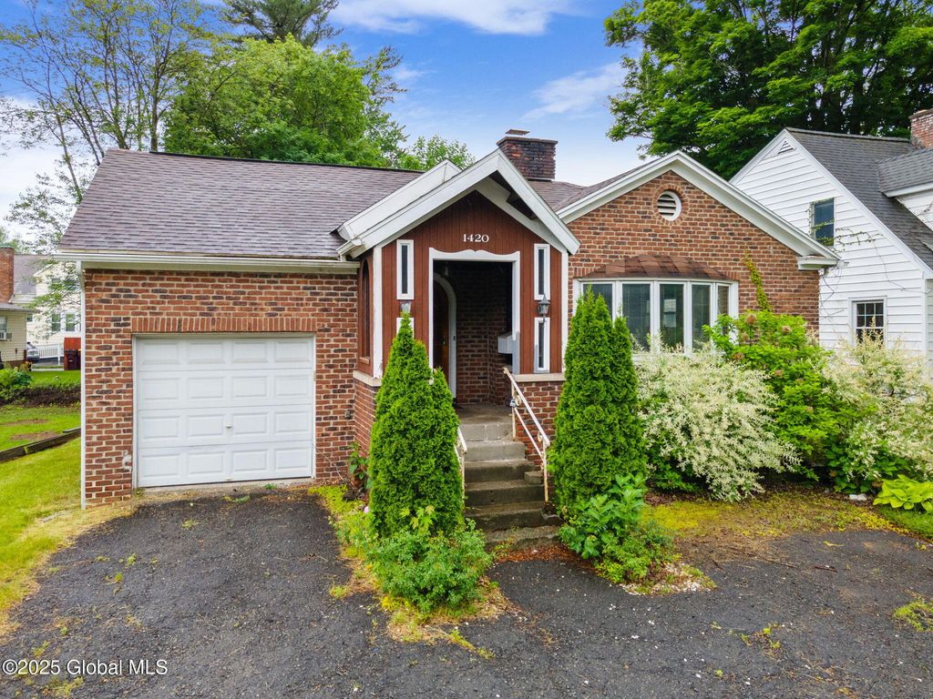 1420 Western Avenue, Guilderland, NY 12203
