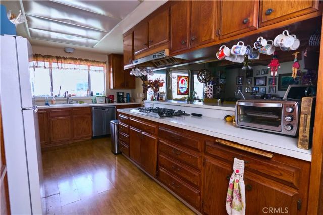 2120 Miramar, Newport Beach, CA 92661