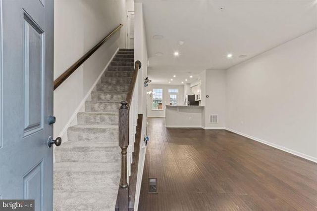1207 TRENTON PL SE, Washington, DC 20032