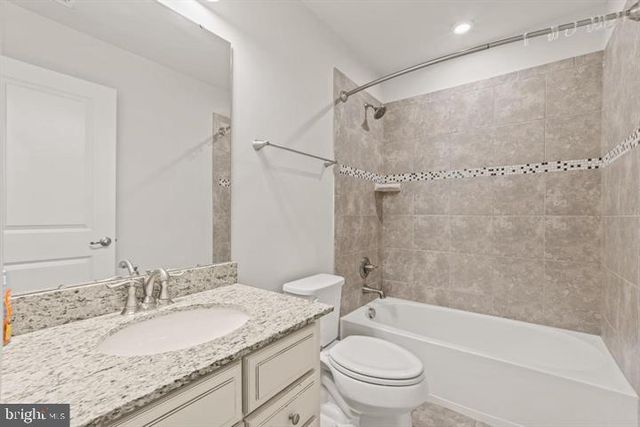 1207 TRENTON PL SE, Washington, DC 20032
