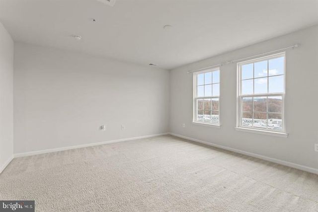1207 TRENTON PL SE, Washington, DC 20032