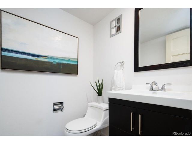 11702 W 21st Pl, Lakewood, CO 80215