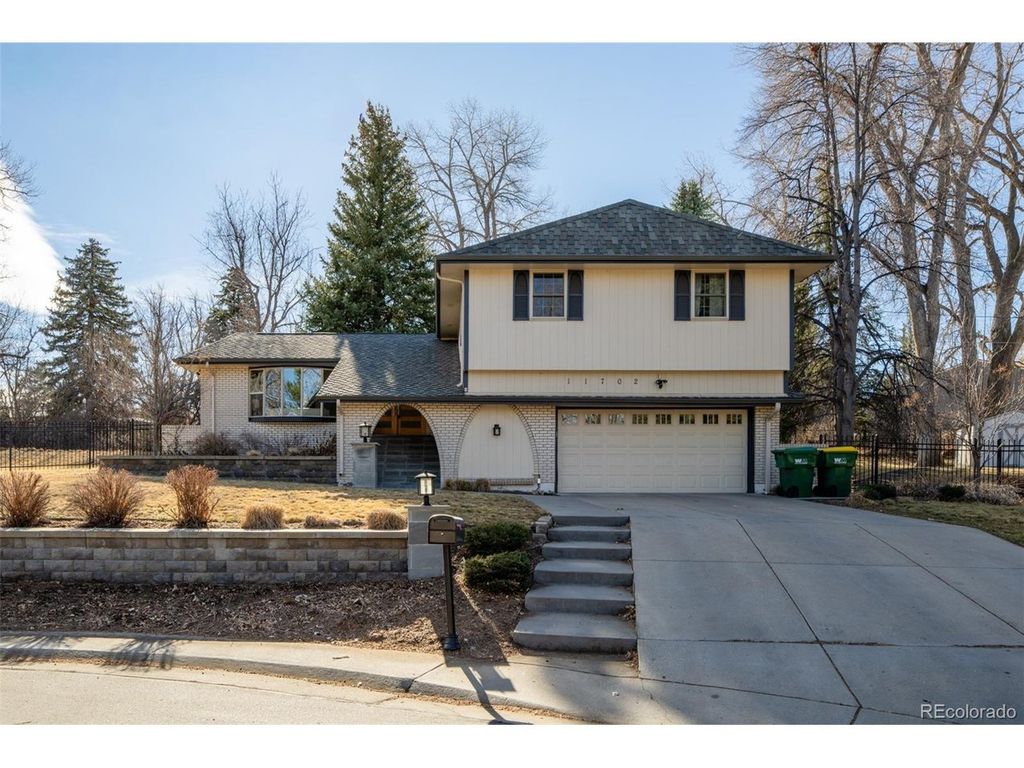 11702 W 21st Pl, Lakewood, CO 80215