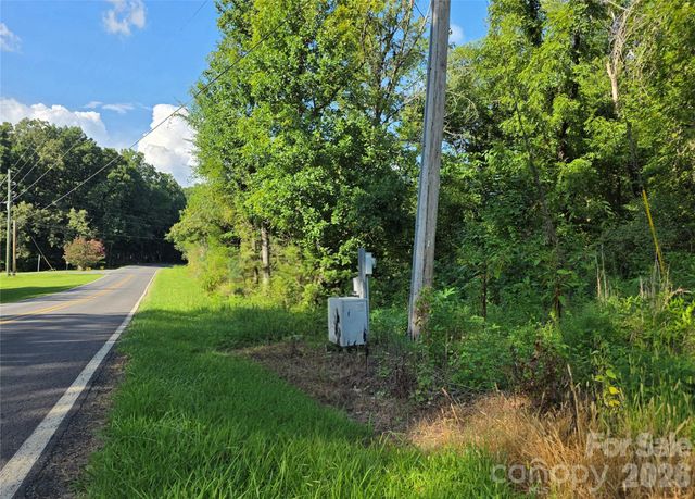 2028 Bess Town Road, Bessemer City, NC 28016