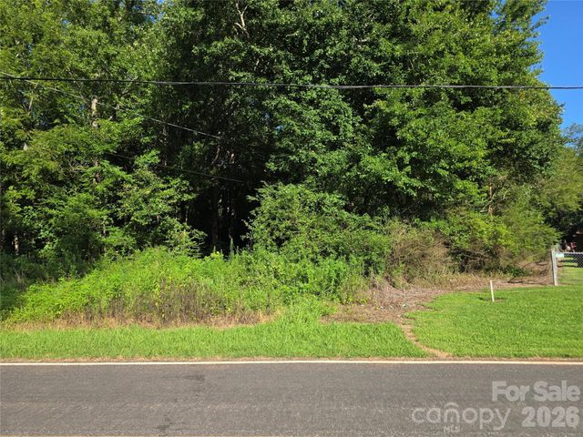 2028 Bess Town Road, Bessemer City, NC 28016