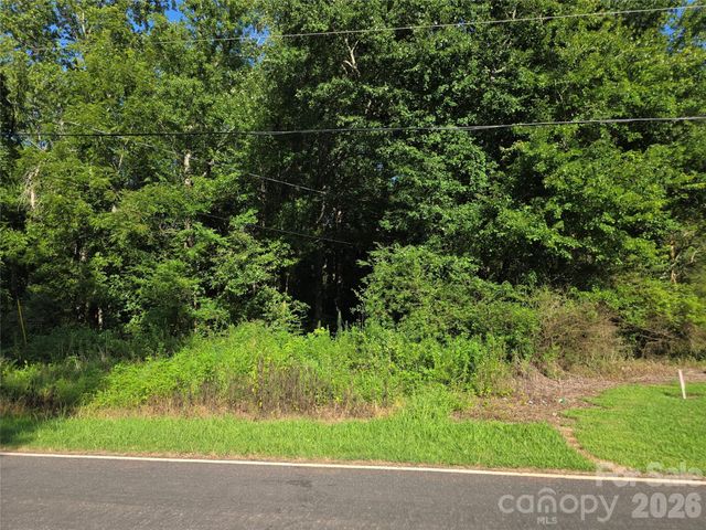 2028 Bess Town Road, Bessemer City, NC 28016