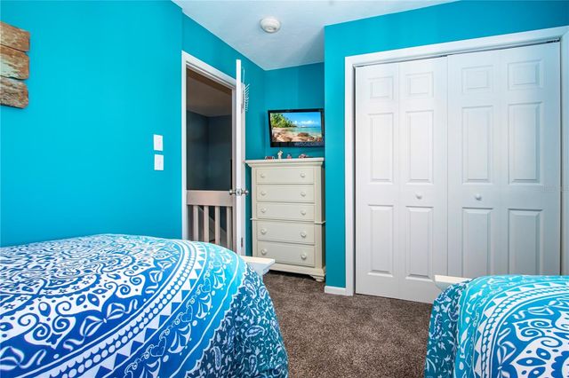 1700 COVE II PLACE 324, Sarasota, FL 34242