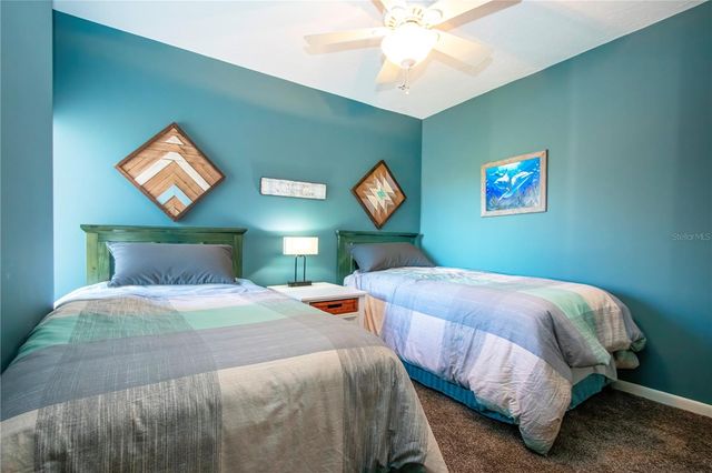 1700 COVE II PLACE 324, Sarasota, FL 34242