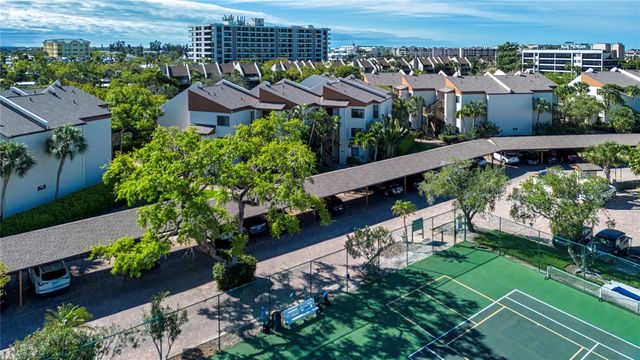 1700 COVE II PLACE 324, Sarasota, FL 34242