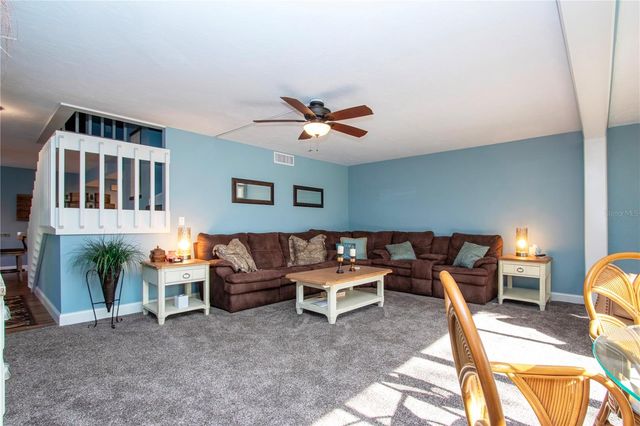 1700 COVE II PLACE 324, Sarasota, FL 34242