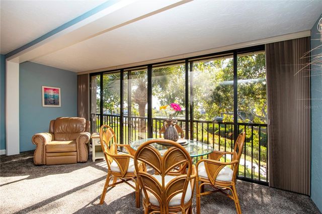 1700 COVE II PLACE 324, Sarasota, FL 34242