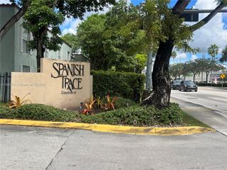 10756 N Kendall Dr J5, Miami, FL 33176