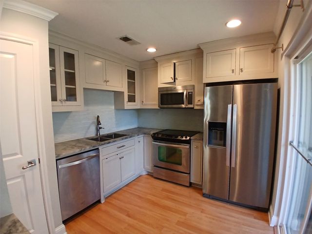 5335 Bent Tree Forest Drive 279T, Dallas, TX 75248