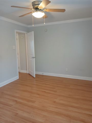 5335 Bent Tree Forest Drive 279T, Dallas, TX 75248