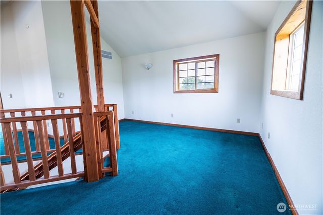 6 Orchard Loop S., Tonasket, WA 98855