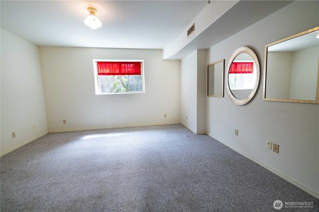 6 Orchard Loop S., Tonasket, WA 98855