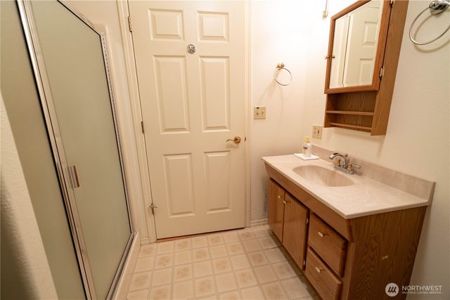 6 Orchard Loop S., Tonasket, WA 98855