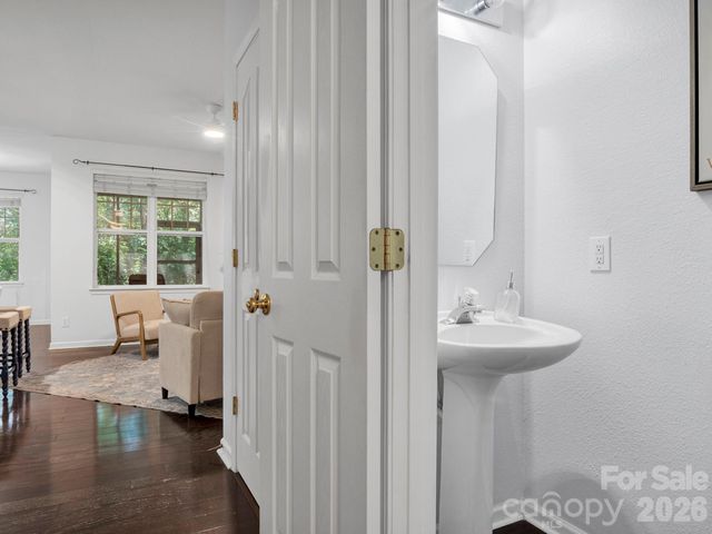 10747 Essex Hall Drive, Charlotte, NC 28277