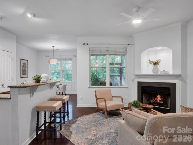10747 Essex Hall Drive, Charlotte, NC 28277