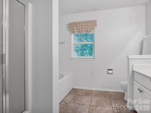 10747 Essex Hall Drive, Charlotte, NC 28277