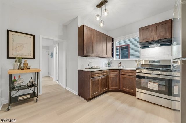 30 Allen St, Irvington Twp., NJ 07111