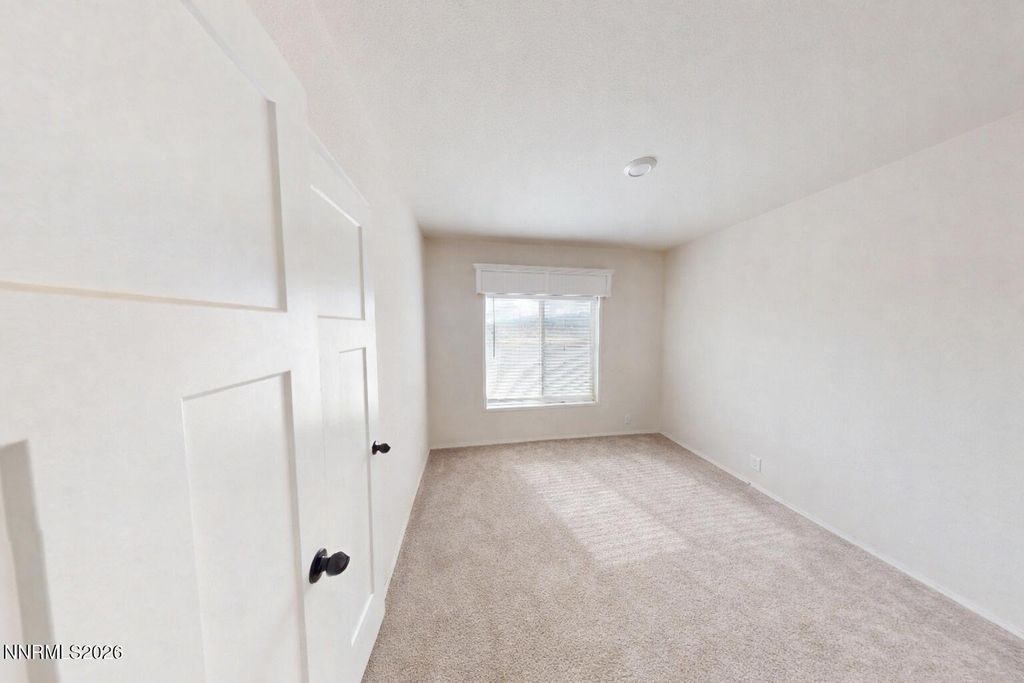 Image 11 of property listing at 155 Misty Court, Winnemucca, NV 89445