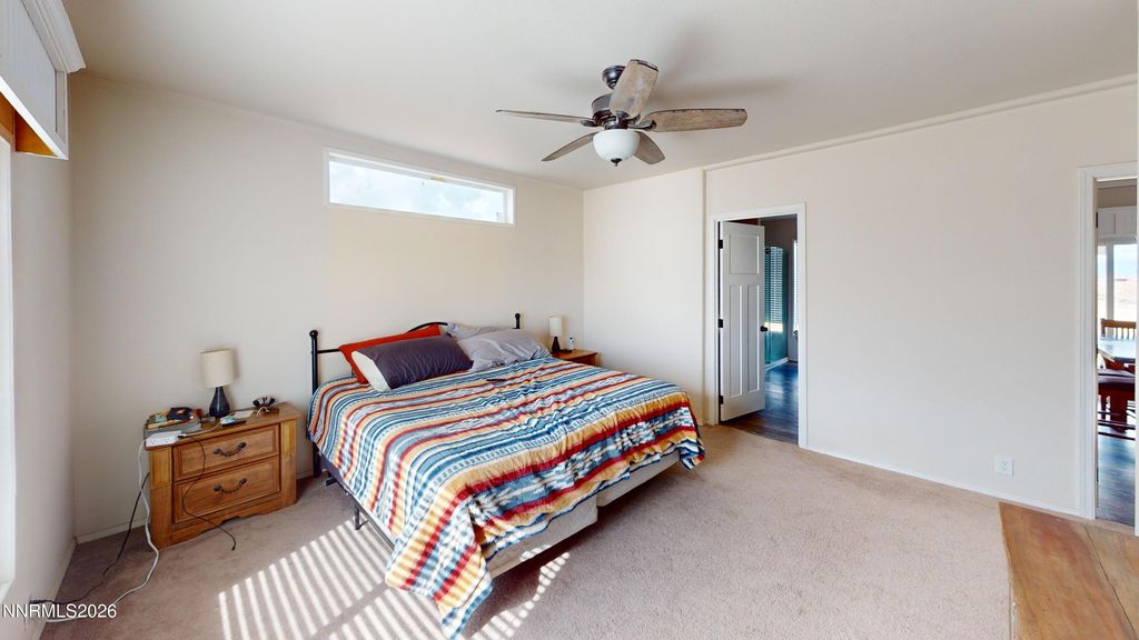 Image 5 of property listing at 155 Misty Court, Winnemucca, NV 89445