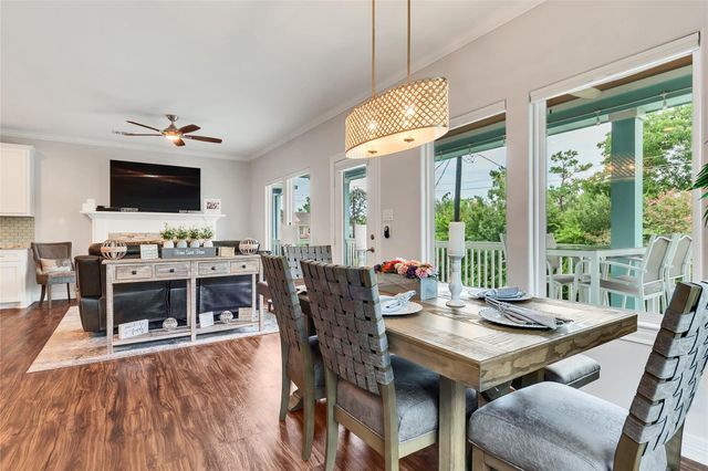 406 Clear Lake Road, Clear Lake Shores, TX 77565