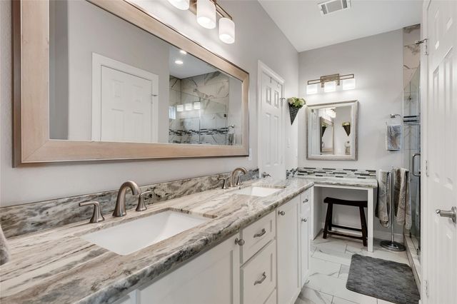 406 Clear Lake Road, Clear Lake Shores, TX 77565