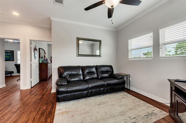 406 Clear Lake Road, Clear Lake Shores, TX 77565