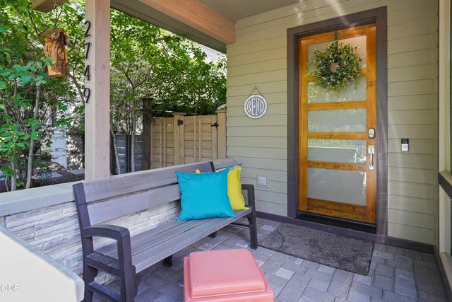 2749 NW Shields Drive, Bend, OR 97703