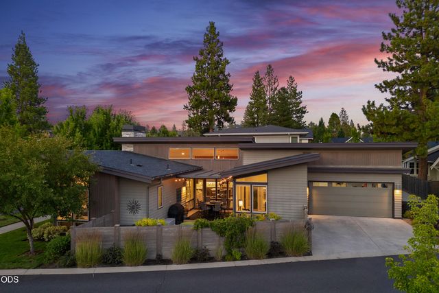 2749 NW Shields Drive, Bend, OR 97703